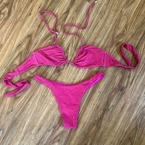 Monday bikini, fuschia berry shimmer 😍
